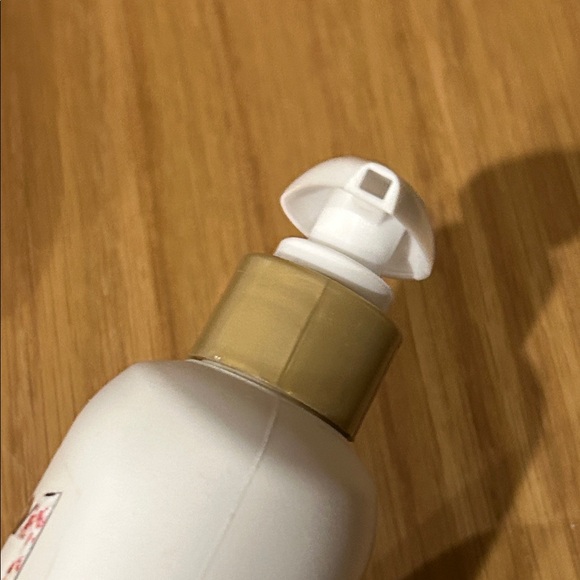 Dove Nourishing Hand Wash Set - Cinnamon Pumpkin Pie & Peppermint Bark - Picture 12 of 16